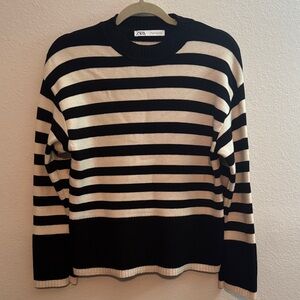 ZARA Black and Cream Striped Crewneck Sweater